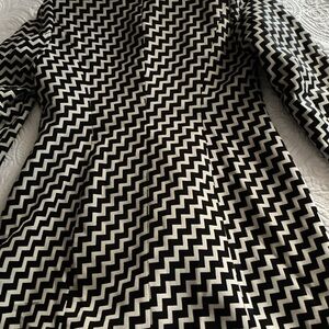 DONNA RAE CHEVRON Black and White Women's Coat